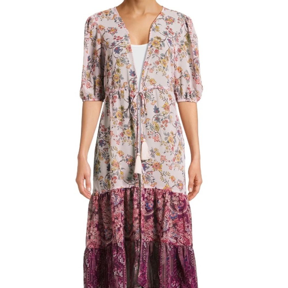 No Boundaries Women’s Tiered Tie Front Layering Piece